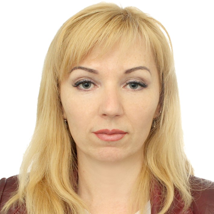 Лєшан Олена Євгенівна